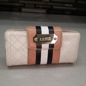 L.A.M.B wallet